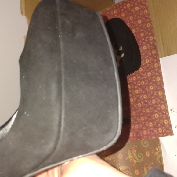 Jessica Simpson 9 1/2 women's black heel - Picture 9 of 17
